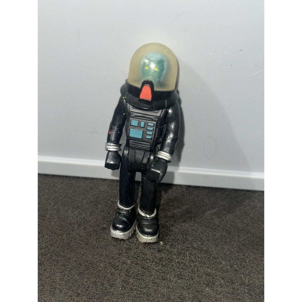 Vintage Fisher-Price Adventure People #357 Alien Astronaut Firestar Pilot Figure